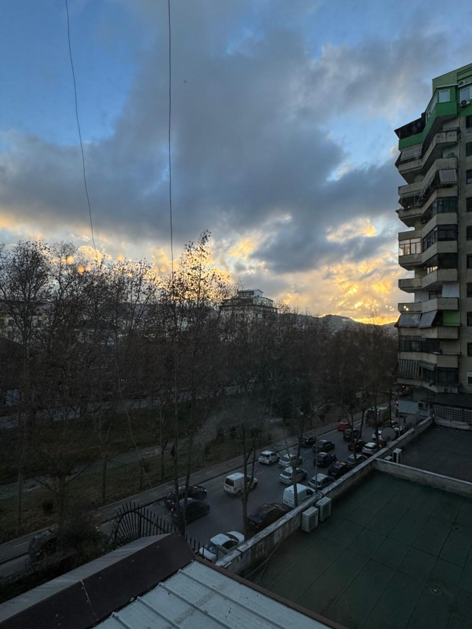 Lana Riverside Apartment Tiran Dış mekan fotoğraf